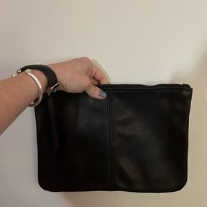 Erica Tanov Elke clutch